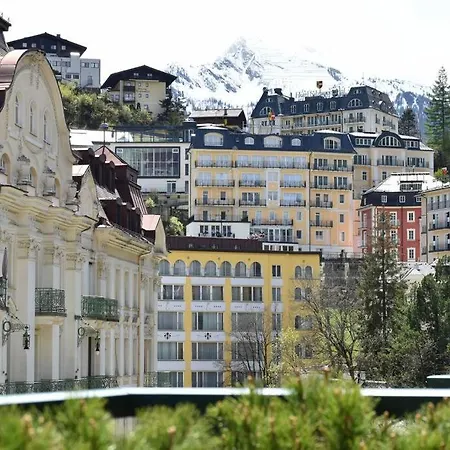 Brand-new, W/ Views Apartamento *