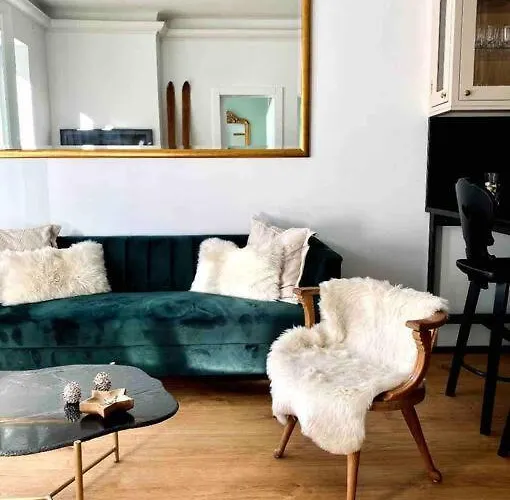 Apartamento Brand-new, W/ Views *