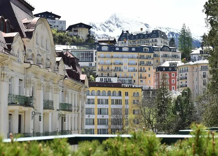 Brand-new, W/ Views 公寓 *